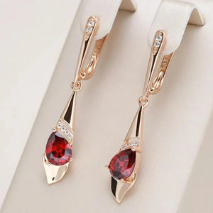Exquisites Pendant mit roten Kristallohrringen | Gold