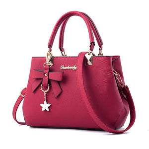 Mittelgroße Handtasche, Beerenrosa